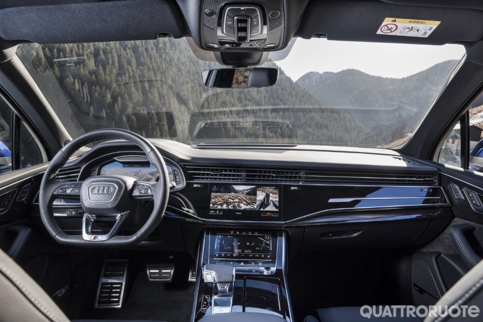 Q7 50 TDI, lusso a sette posti