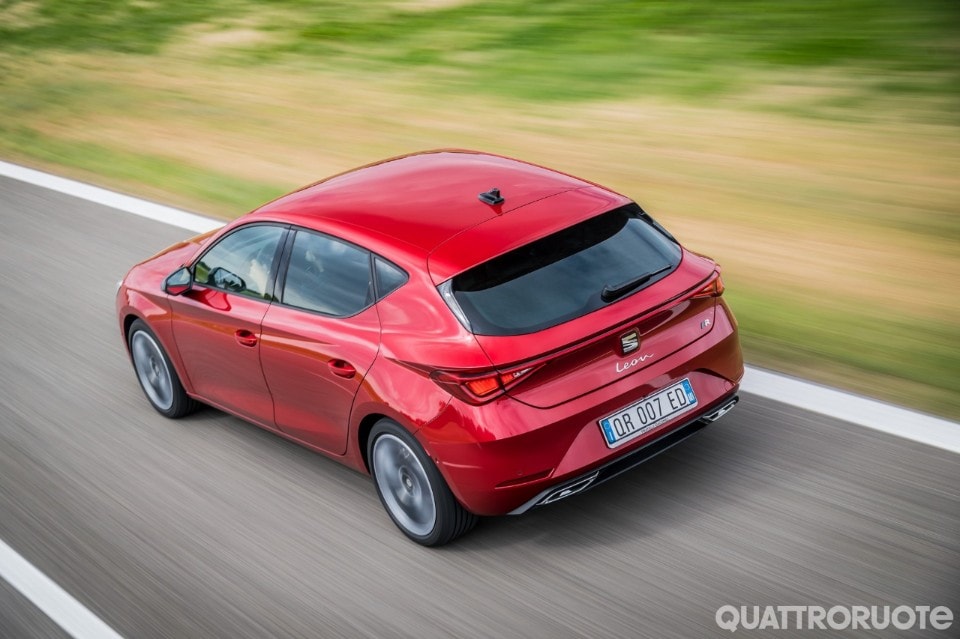 Leon 1.5 eTSI, sangue latino - VIDEO