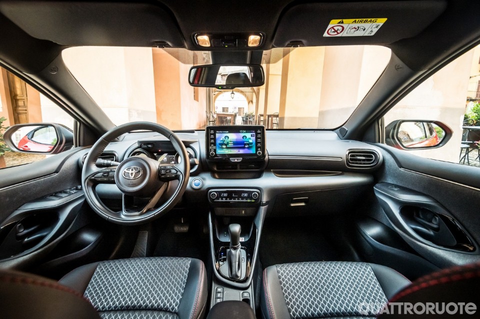 L'ibrida mette su i muscoli - VIDEO