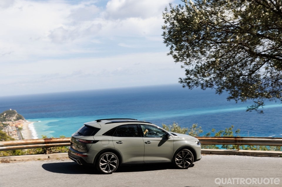 Più grinta, ma sempre nel lusso