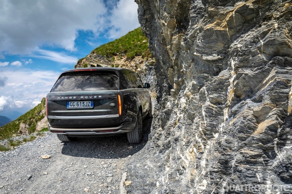 Sulla via del Sale con la regina delle Suv