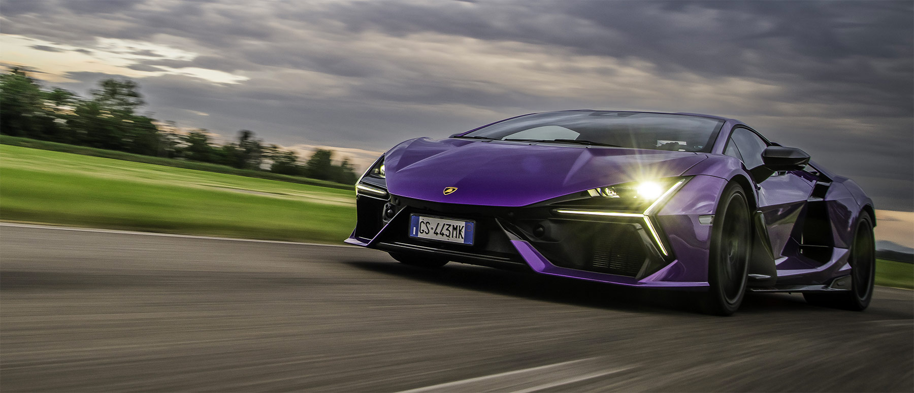 Lamborghini revuelto Lamborghini revuelto