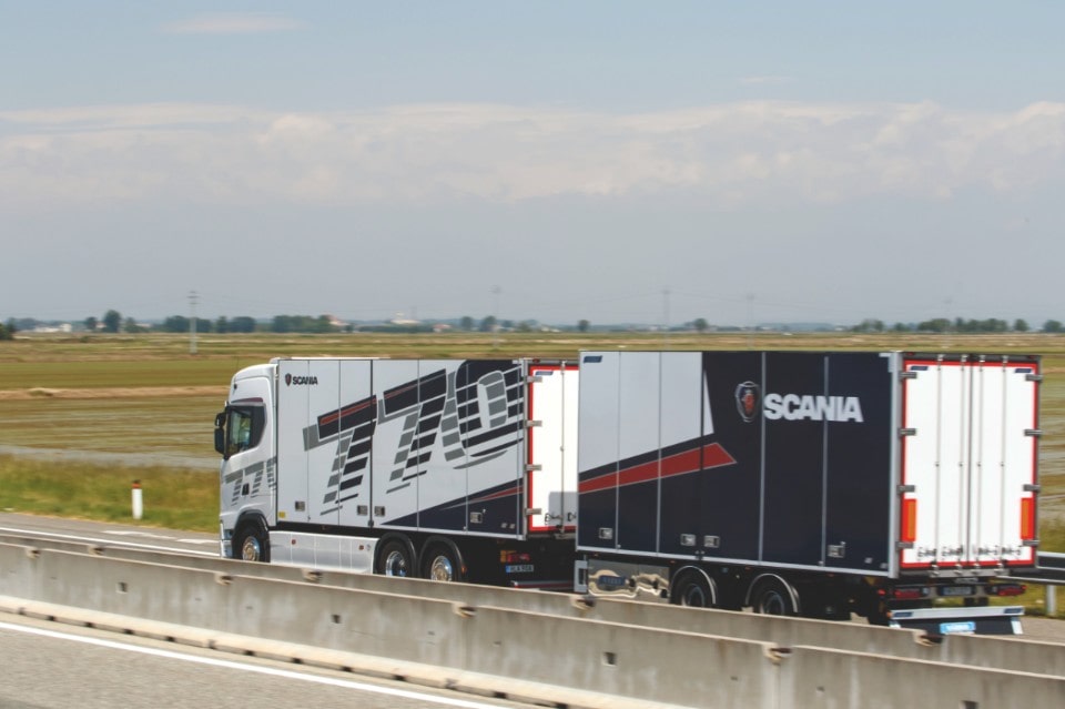 Scania 770 S, il re torna in lungo