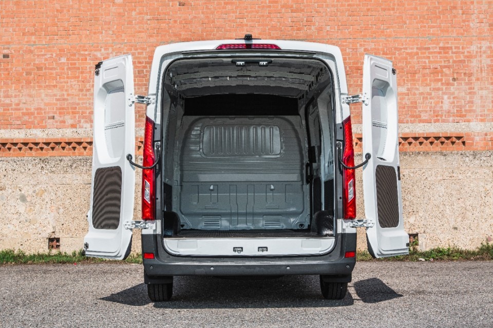 Maxus eDeliver 9, la nostra prova su strada
