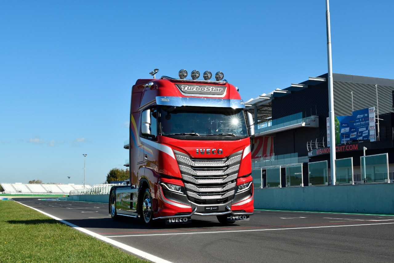 Iveco Turbostar 2021 atto secondo (millennio)