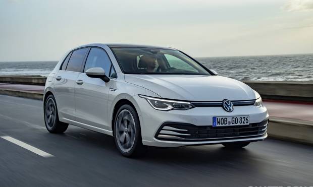 Volkswagen Golf 8 Grigia Moonstone Grey (2019) - Foto e Immagini Esclusive - Quattroruote.it