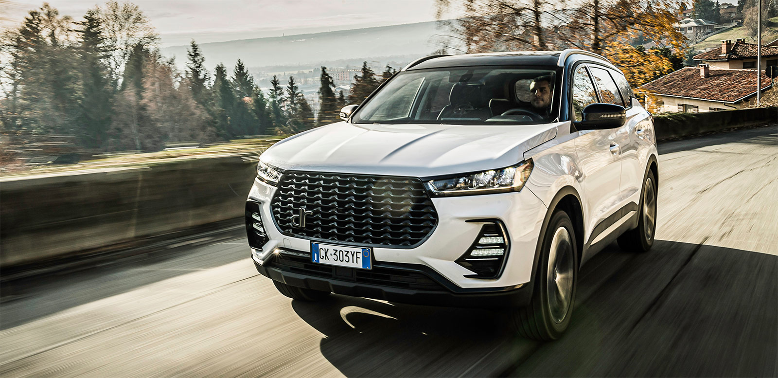 DR 6.0 prezzo, recensioni, interni, dimensioni, consumi e prova su